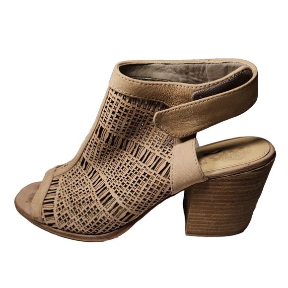 VINCE‎ CAMUTO Keannie Womens Shoe Size 9M Stacked Heels Slingback Leather Nude - Picture 1 of 7